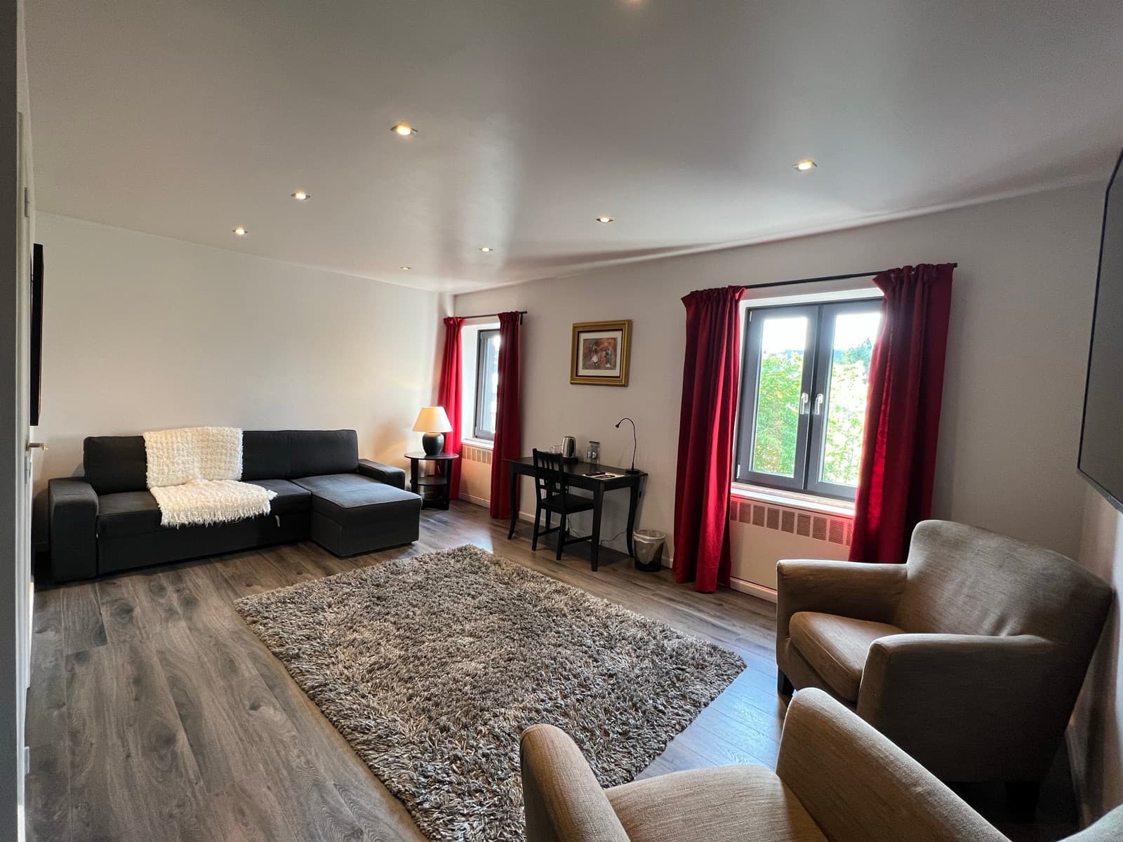 Salon de la suite, 60 m² d'espace privatif